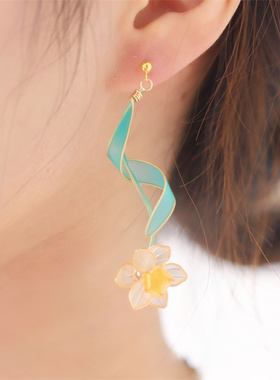 灵扬手作鹦鹉梨同款水仙花耳环度假森系耳饰长款925银耳坠女款