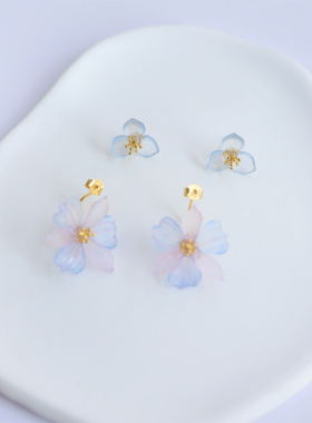 2024年春夏新款六初花期待相逢女士气质925纯银两戴耳饰