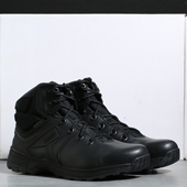 黑色超轻战术靴防水减震沙漠靴男中帮鞋 特价 暇 户外登山作战靴