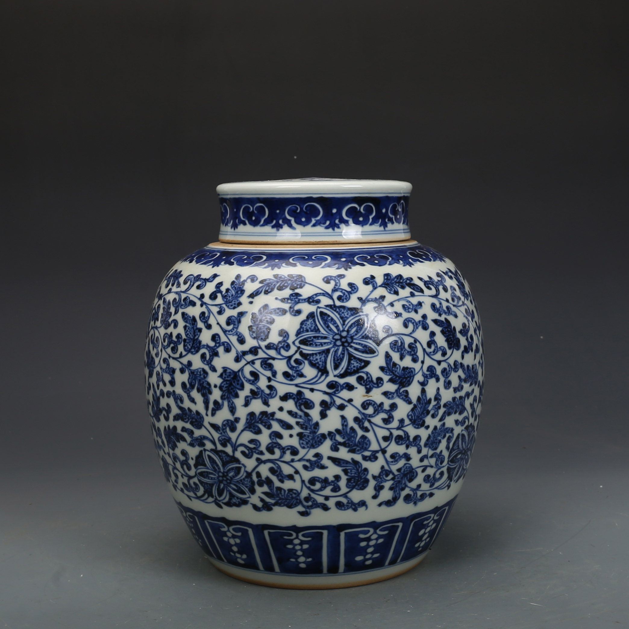 清雍正瓷器青花缠枝花卉盖罐古董古玩明清老瓷器旧货老货收藏摆件