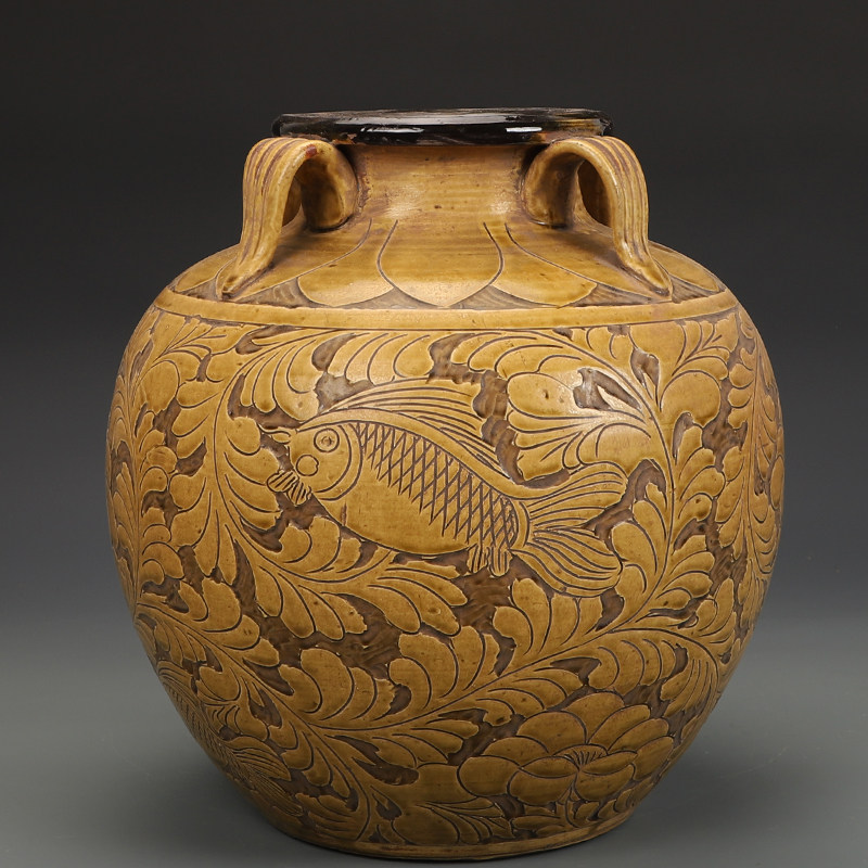 宋瓷收藏磁州窑酱色釉雕刻花卉鱼纹四系罐古董古玩旧货老货收藏