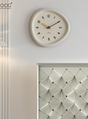 EMITDOOG免打孔家用艺术创意挂钟客厅网红钟表2026款时钟现代简约