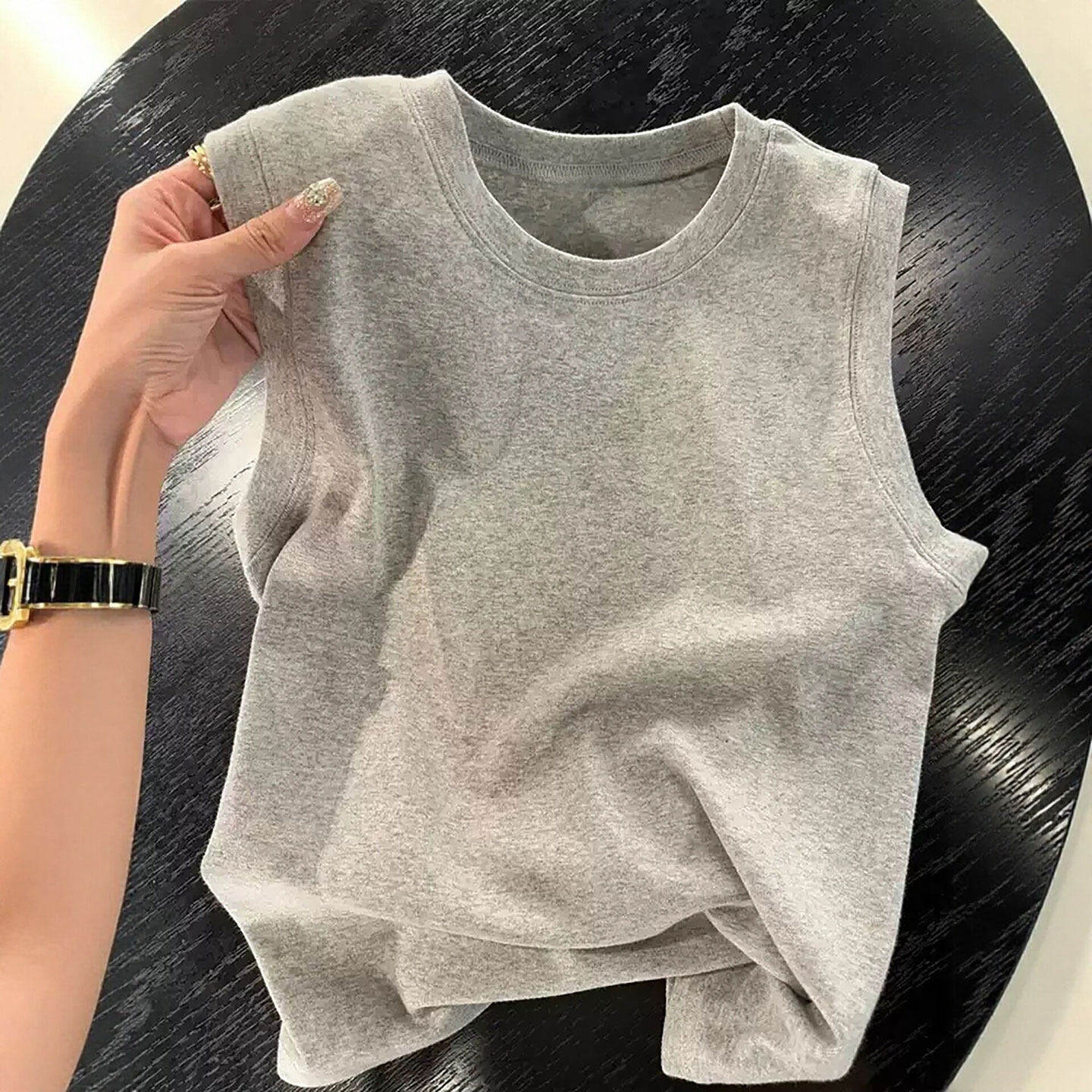 灰色无袖吊带背心女夏季外穿2026新款工字遮副乳内搭打底坎肩上衣