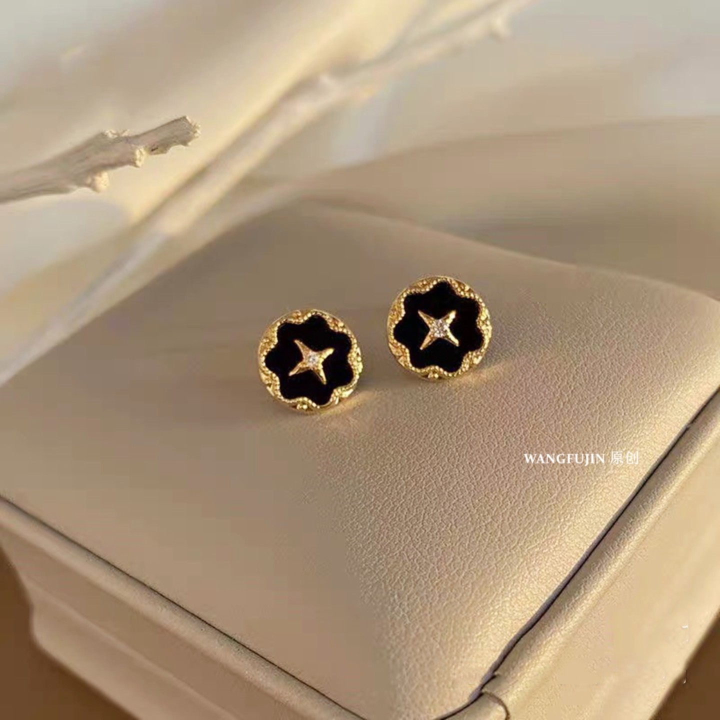 巴洛克18K金黑玛瑙圆形耳钉 女法式小香风复古纯银黑色八芒星礼物,饰品/流行首饰/时尚饰品新,耳钉,淘宝优惠券,粉丝福利购,淘宝优惠卷