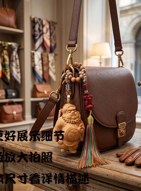 崖柏立体雕刻可爱钟馗包包挂件