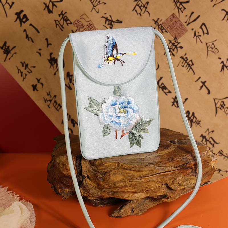 老阊门锦缎苏绣刺绣手机包
