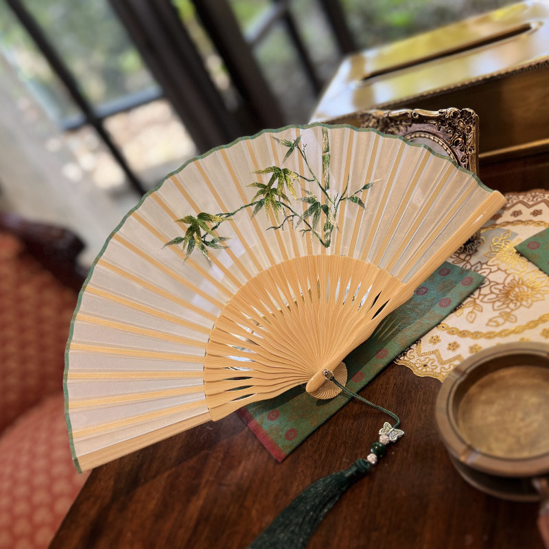 老阊门刺绣扇夏季扇古风扇子折扇中国风汉服扇小扇旗袍扇女古装扇