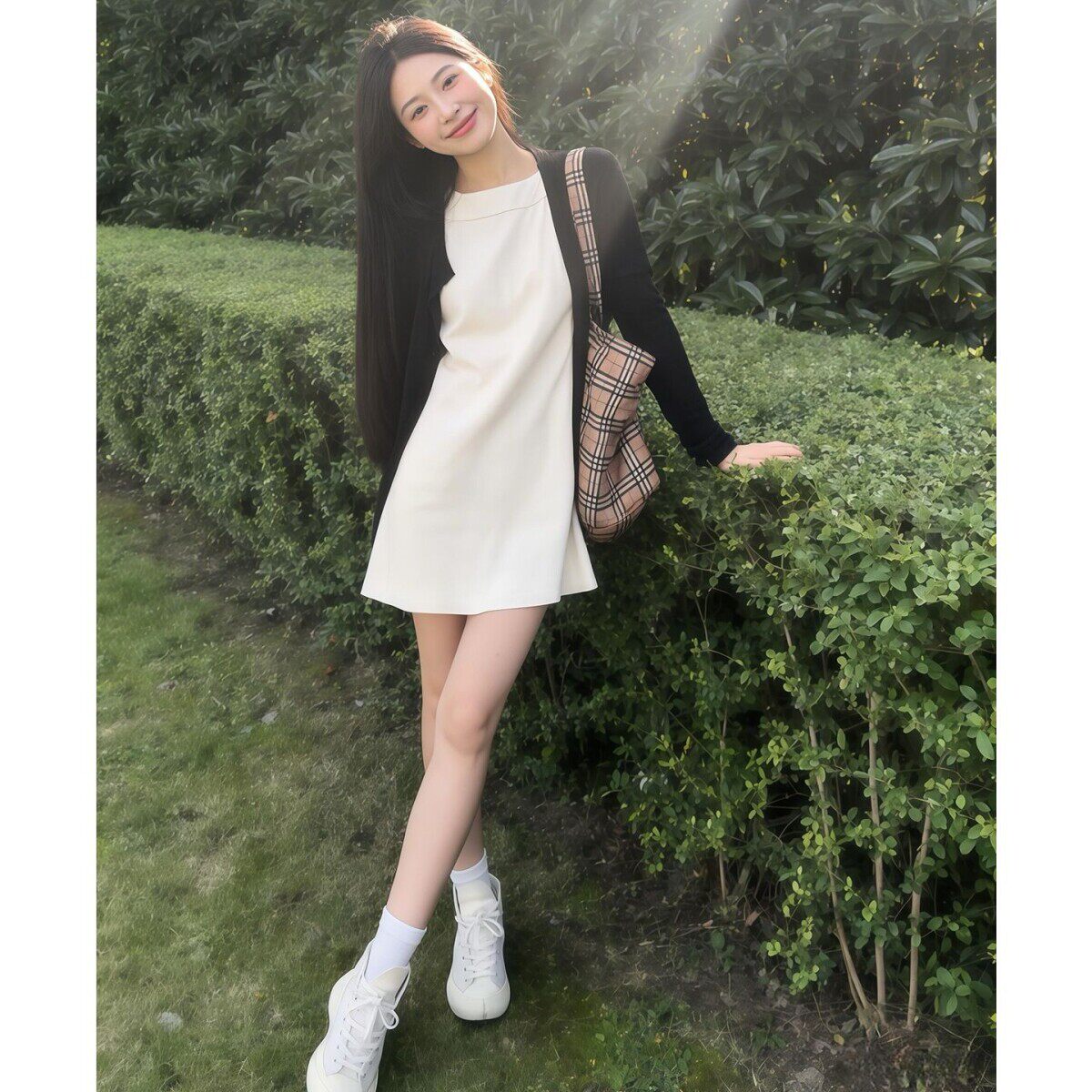 法式白色无袖背心洋装女2026新款春夏季韩系小个子叠穿短裙套装