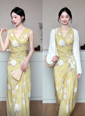 早春巨好看黄色碎花无袖洋装女夏季2026新款设计感绝假长裙