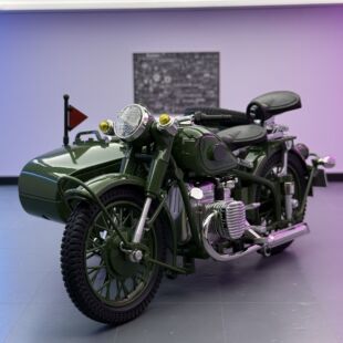 长江750边三轮车摩托车玩具模型1:10三蹦子合金仿真军事摆件收藏