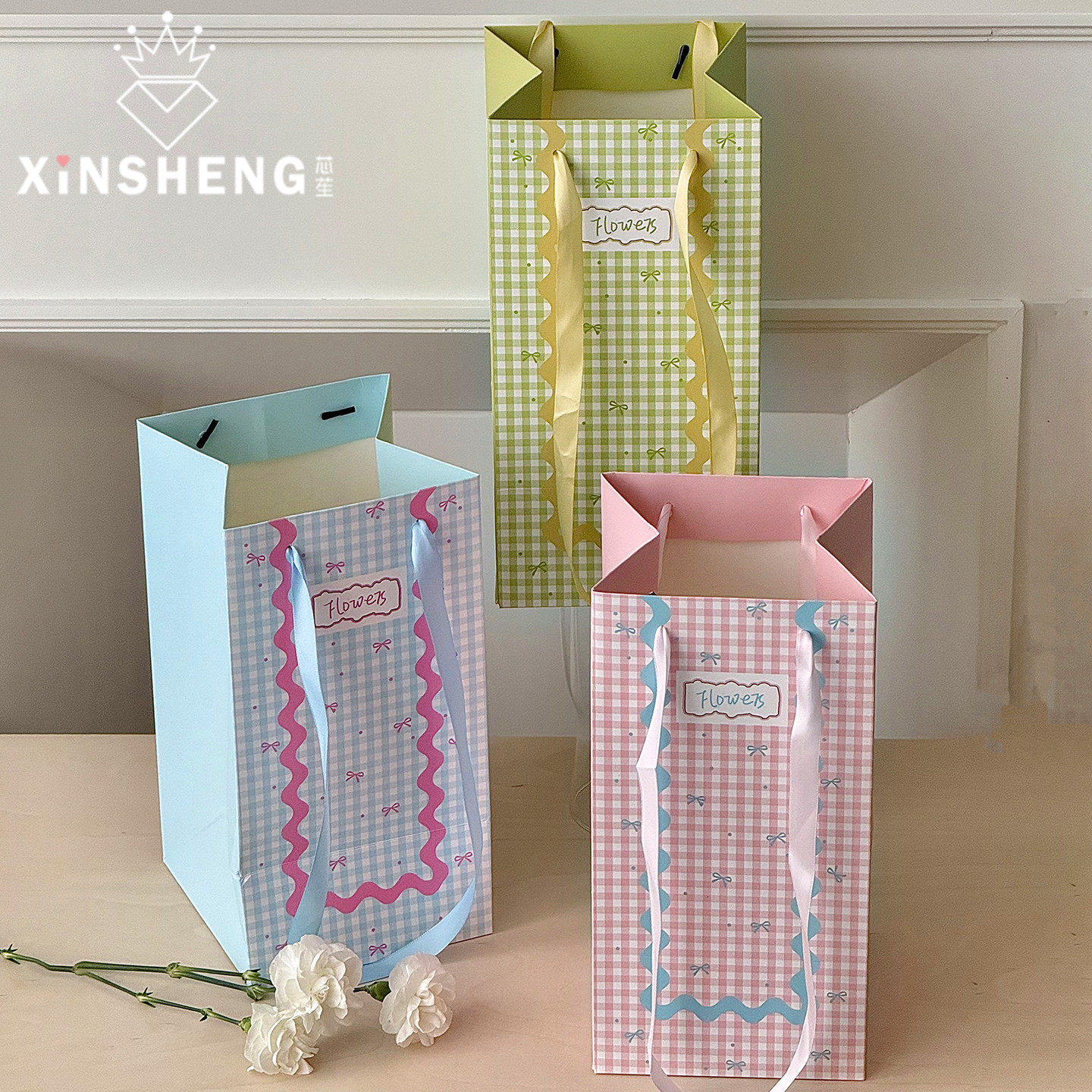芯苼 原创小花格&middot;手提袋花店鲜花束可爱甜美格子包装袋diy礼品袋