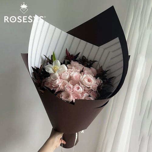 芯苼法式条纹撞色花束包装纸