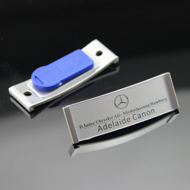 磁扣工牌63*22mm弧形胸牌彩色强磁胸卡插纸姓名工牌磁性员磁铁工号牌