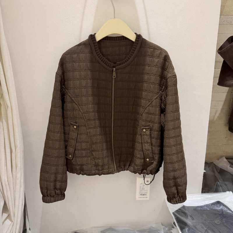 2026冬季菱格短款轻薄棉服女显瘦