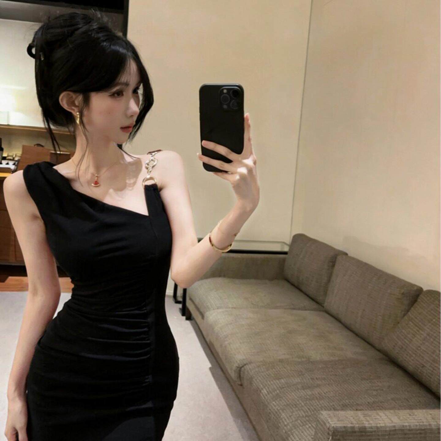 名媛风修身小黑裙性感棉质弹力紧身打底连衣裙女夜场足浴技师工装