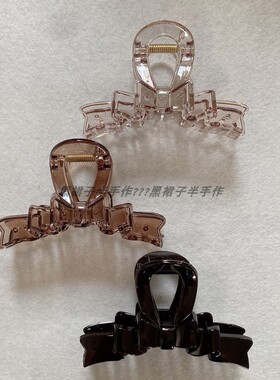 3色基础款秋冬新款蝴蝶结飘带造型中号发抓鲨鱼夹后脑勺抓夹亮黑