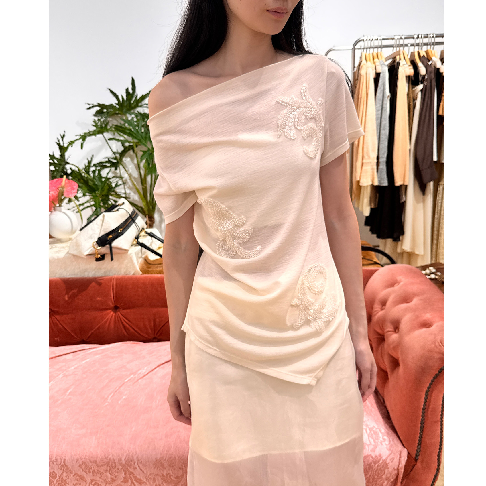 现货XU ZHI 26春季新品 珠绣装饰荡领T恤 蕾丝拼接双层半裙
