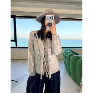 【新品】PALAVAS夜幕沙龙针织外套复古绞花开衫围巾款毛衣女原创