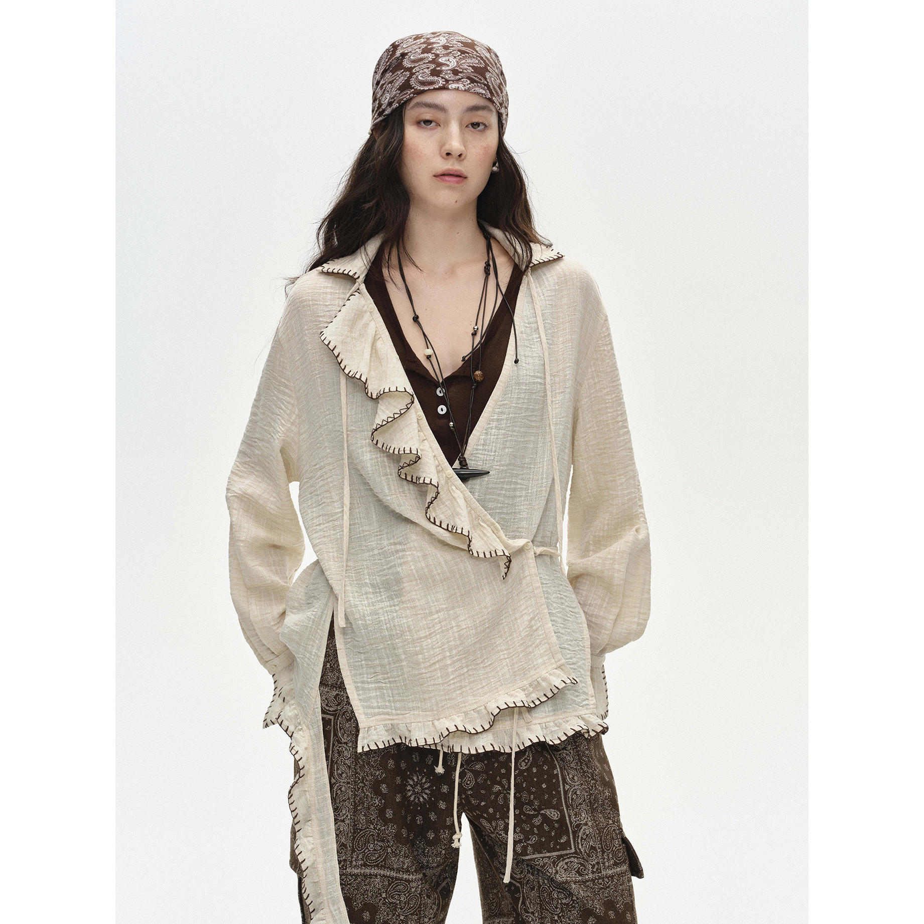 Vena Label 25FW秋季新款 不对称荷叶边衬衫感 腰果花工装裤