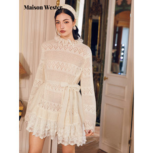 Maison Wester 2026年春季 杏色镂空蕾丝花边系带针织连衣裙
