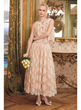 Maison Wester 26SS 杏色蕾丝蝴蝶结娃娃衫杏色蕾丝绣花半身长裙