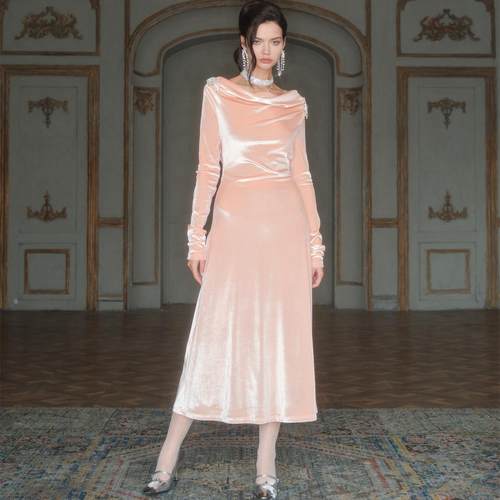 【清货折S】ARTE PURA橘粉丝绒露背蕾丝蝴蝶长裙女优雅长袖连衣裙