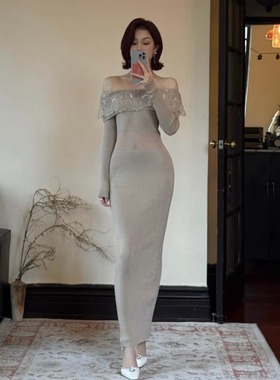 NONETONE · 蕾丝拼接一字肩翻领修身透视针织连衣裙