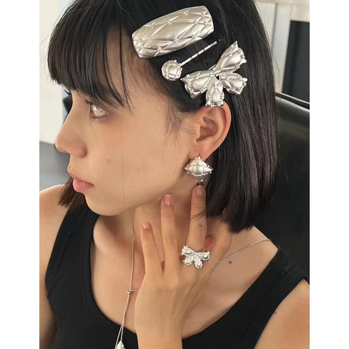 lost in echo2024夏季枕头系列小众发夹耳环方形锆石戒合集