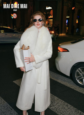 MAI DIRE MAI 柔雾蓝羊毛呢大衣珍珠白狐狸毛披肩