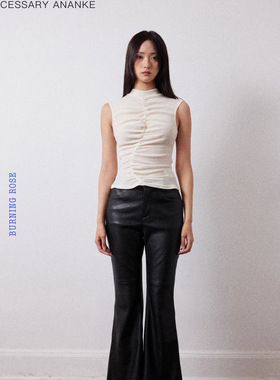 NECESSARY ANANKE 黑色修身微喇皮裤