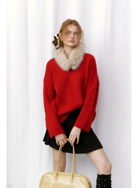 Cloud Season 2025AW  无人区域毛领毛衣微醺胶片百褶裙