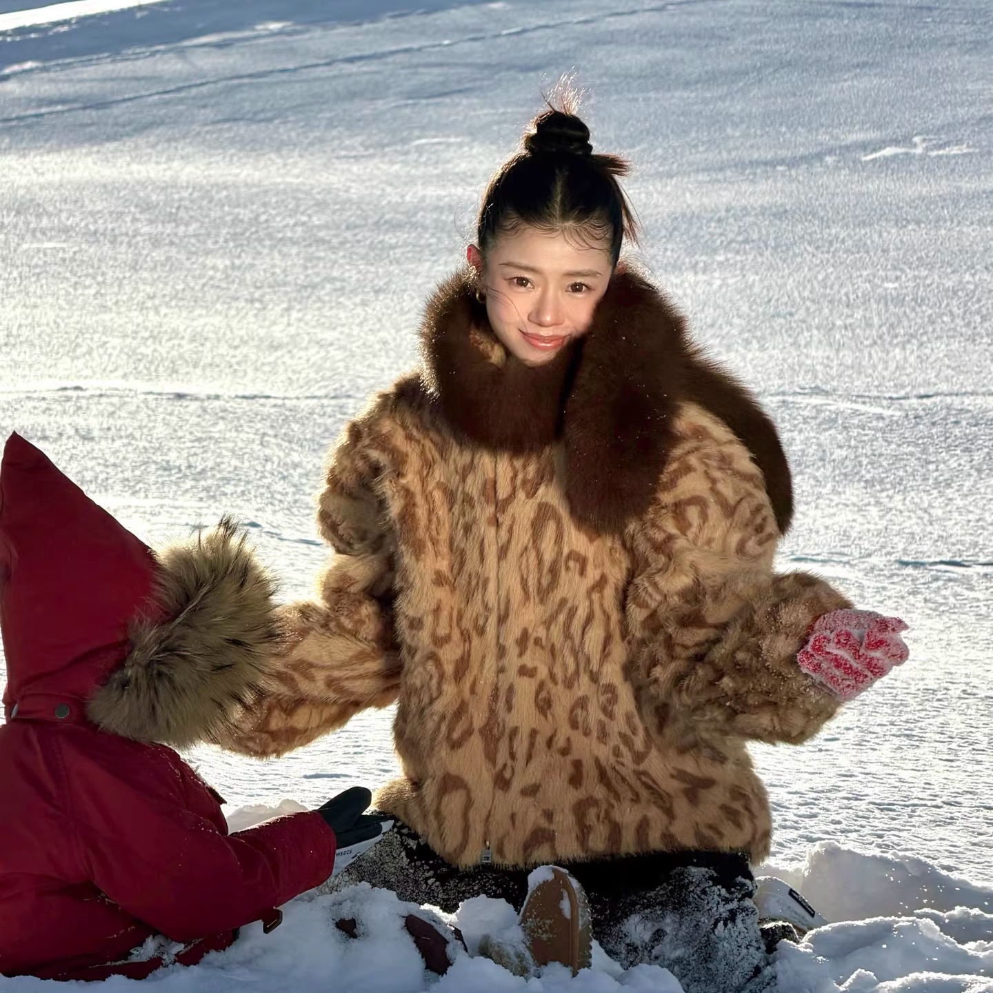 CONCISE-WHITE简白2025秋冬新品立领宽松气质豹纹短款毛呢外套女