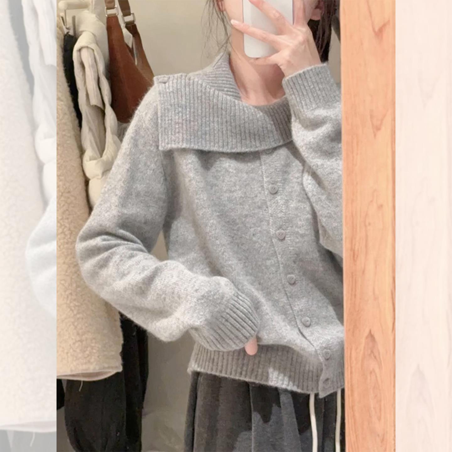 灰色围脖翻领针织衫上衣女