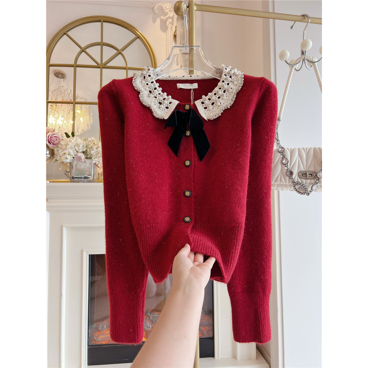 2025冬季新款重工镶钻镂空娃娃领新年红色蝴蝶结毛衣针织衫外套女,女装/女士精品,毛衣,淘宝优惠券,粉丝福利购,淘宝优惠卷