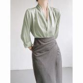 新款 女2025年春季 V领设计感小众衬衣职业上衣 高级感缎面衬衫 法式