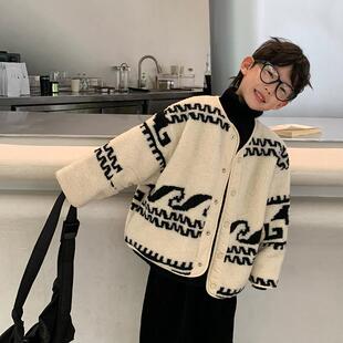 男童外套2024新款秋冬韩版黑白花纹撞色毛毛衣羊羔绒男孩秋冬外套