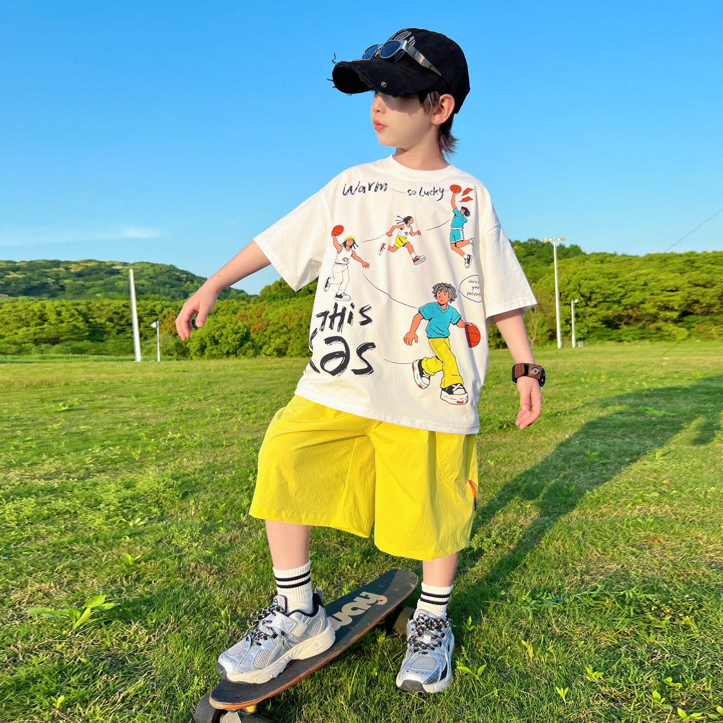 男童夏季薄款卡通短袖短裤套装