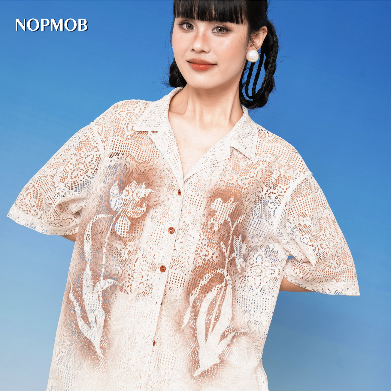 NOPMOB灼烧鸢尾花蕾丝短袖衬衫