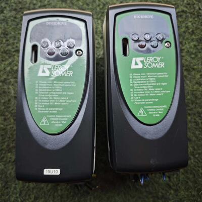 爱默生0.37KW变频器 SKB3400037  拆机货 实