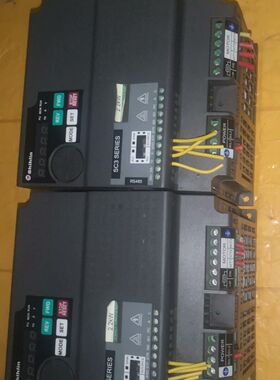 两台士林变频器SC3-021-2.2K  2.2kw