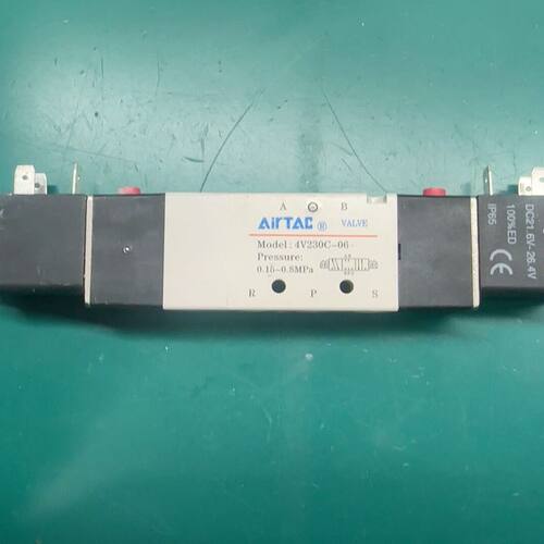 电磁阀4V230C-06 DC24V 三位五通中封型