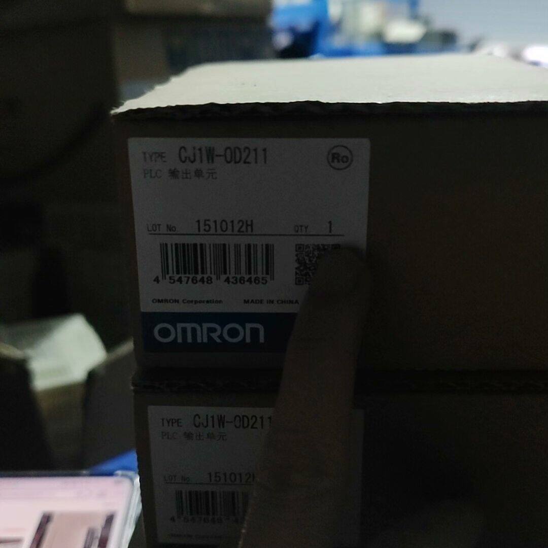 # 模块 CJ1W-OD211 实图拍摄