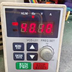 变频器面板  台达VCD-L01（四位数码管）