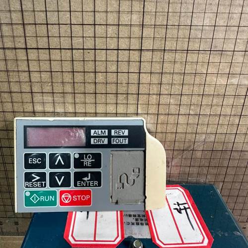 【安川变频器面板V1000】