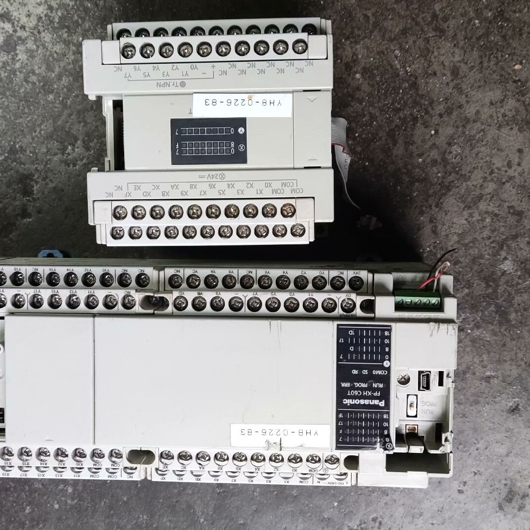 PLC FP-XH C60T AFPXHC60T-F和模