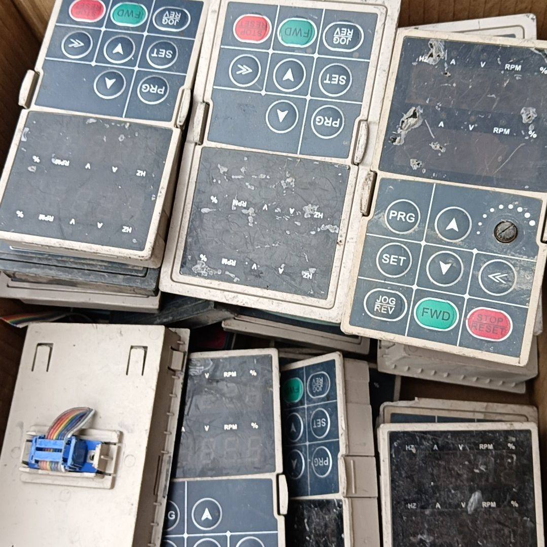 伟创变频器AC70系列双显面板 拆机件 功能包好 实物图 需