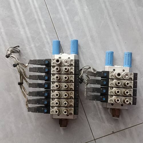 电磁阀汇流排 7V110-06