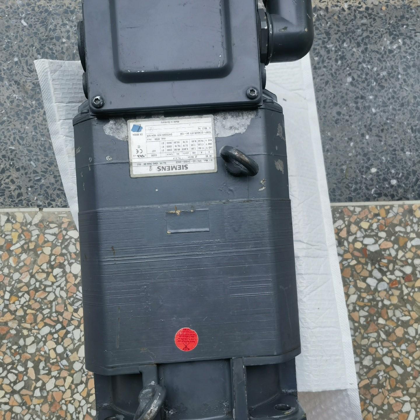 1PH7103-2HG22-0BC3 电机  现货实物