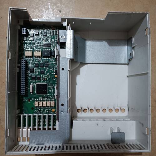 变频器ACS355-03E-12A5-4主板
