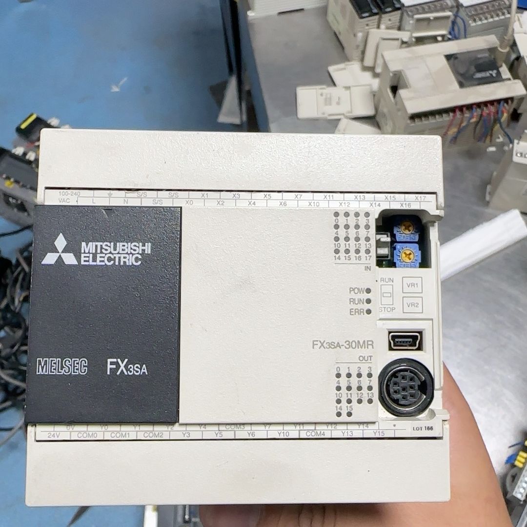 FX3SA-30MR-CM  拆机件。需